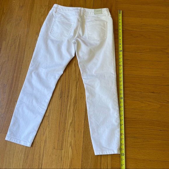 Burberry Brit Relaxed Fit While Jeans - Picture 10 of 11